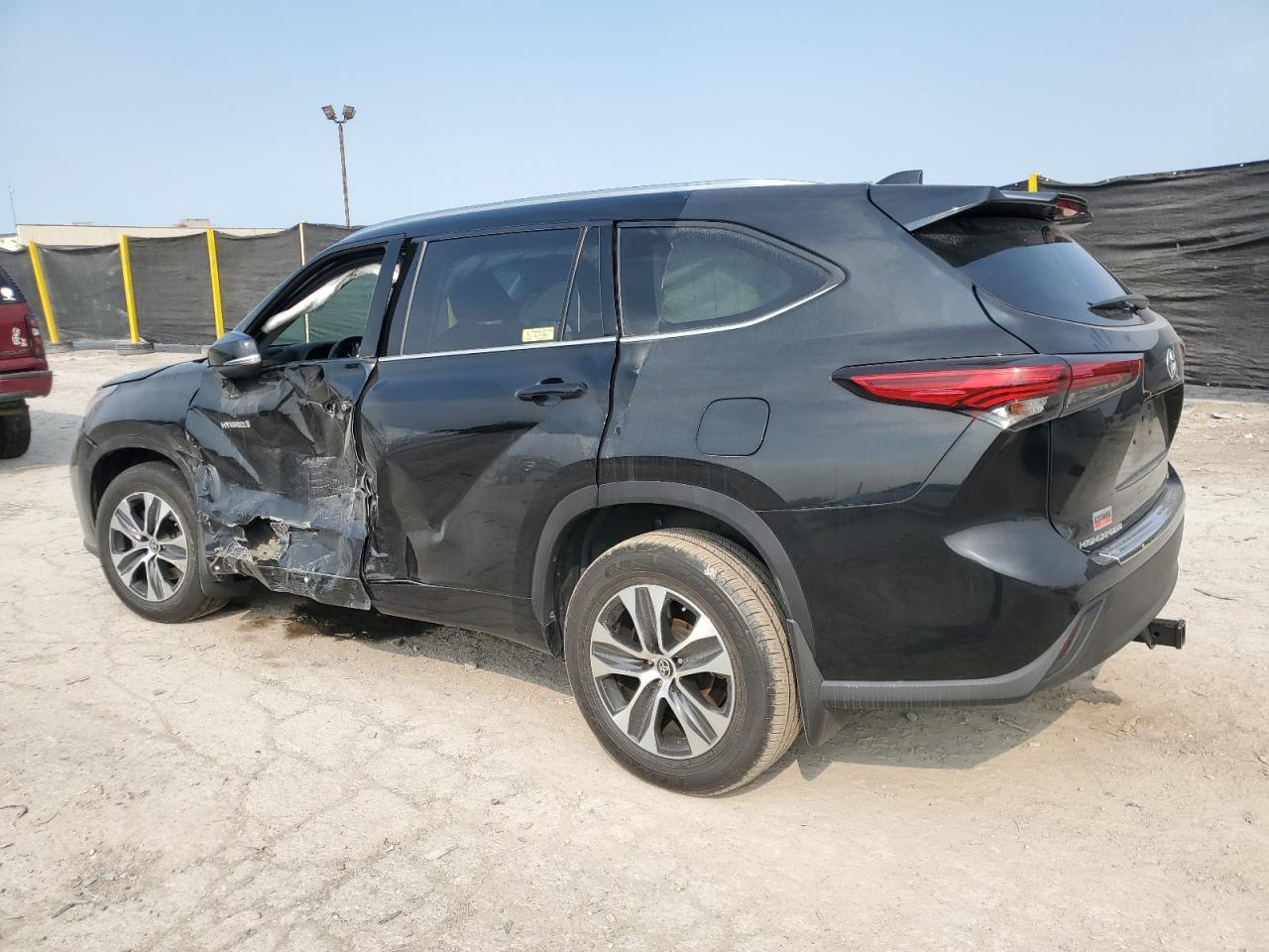 TOYOTA HIGHLANDER HYBRID XLE