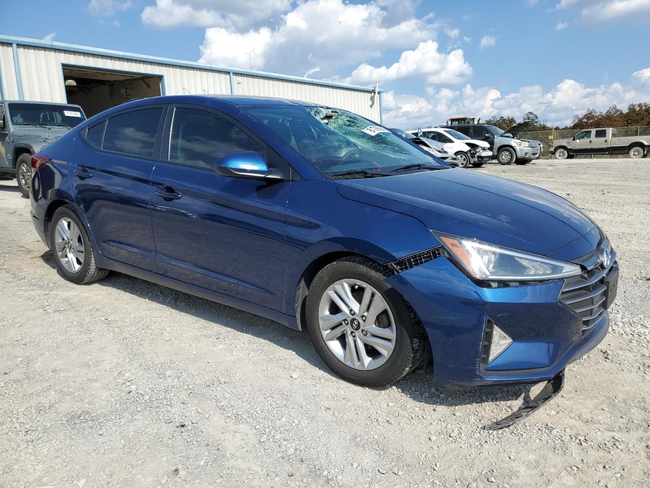 HYUNDAI ELANTRA SEL