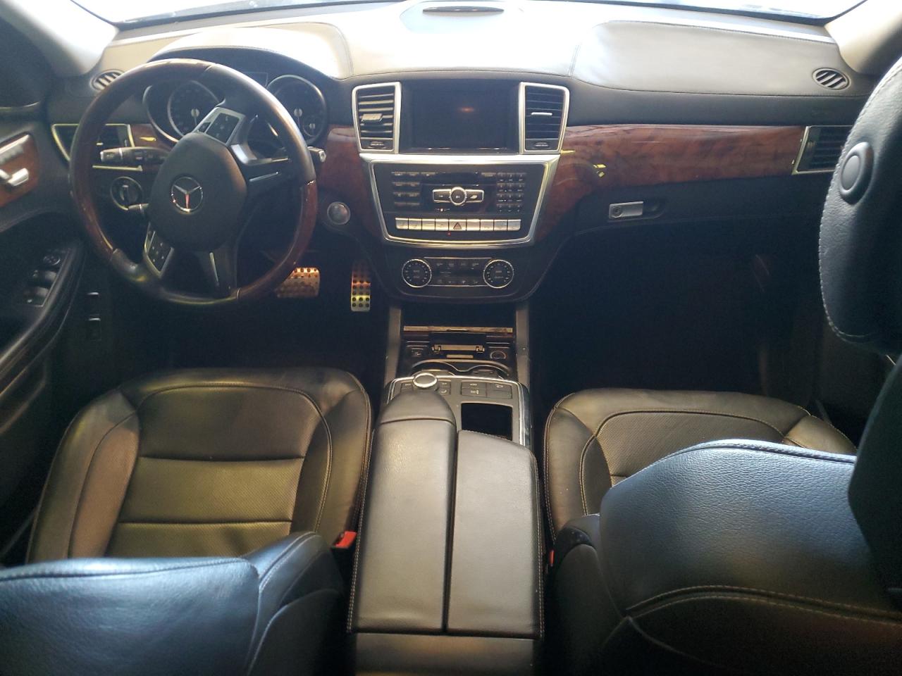 MERCEDES-BENZ GL-CLASS 550 4MATIC