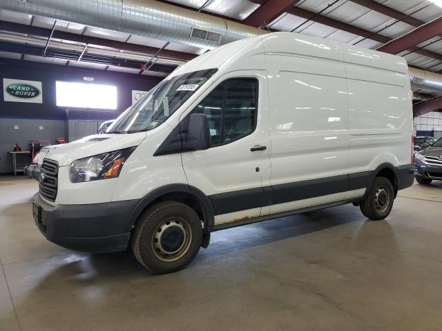 FORD TRANSIT T- 2018 white  gas 1FTYR2XM6JKA84845 photo #1