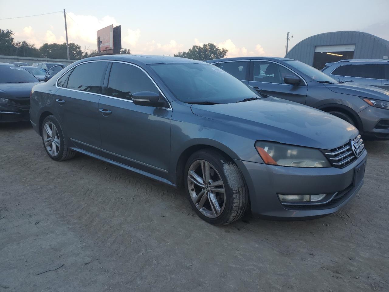 VOLKSWAGEN PASSAT SEL