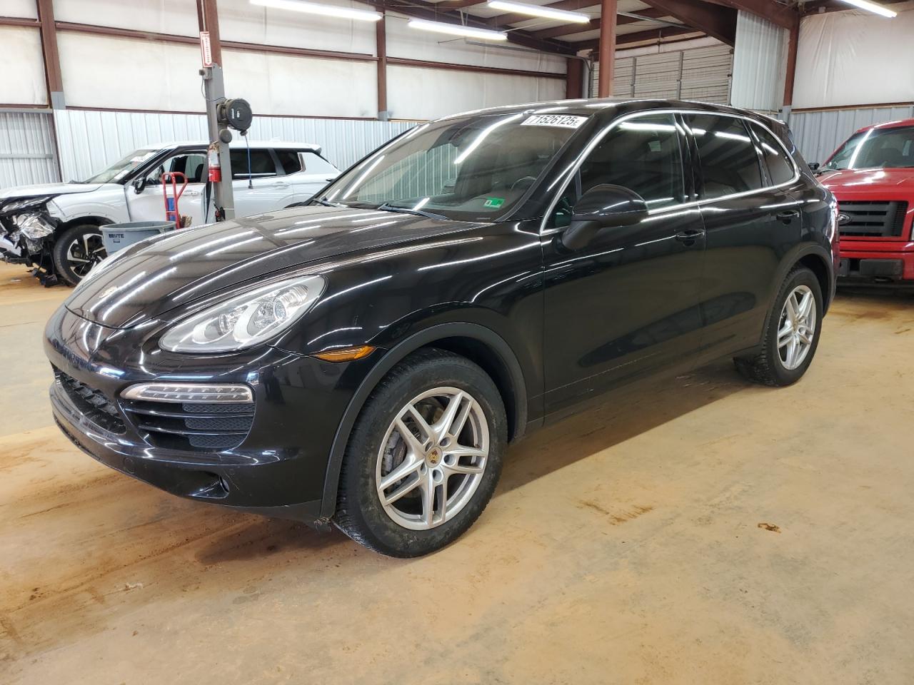 PORSCHE CAYENNE