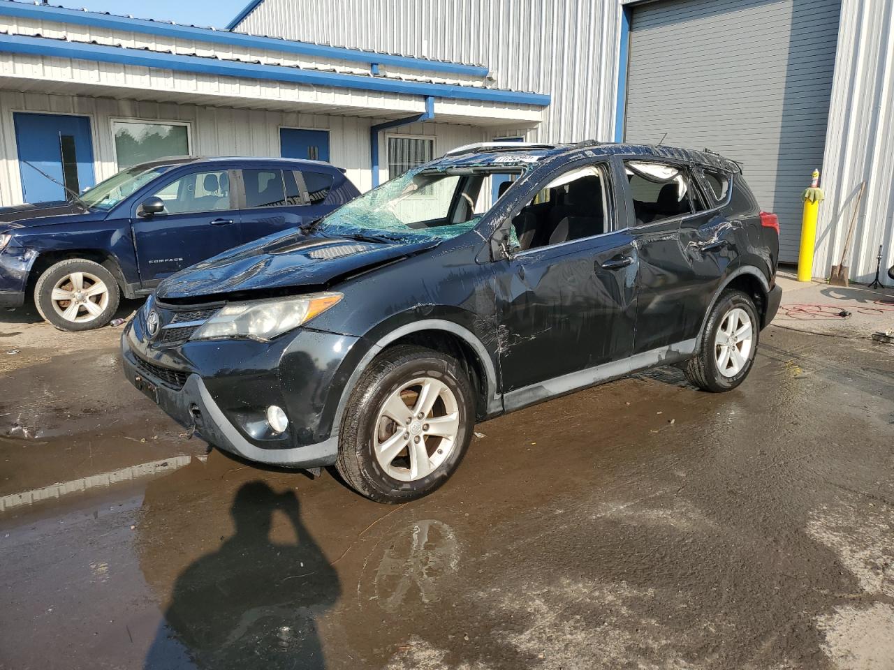 TOYOTA RAV4 XLE