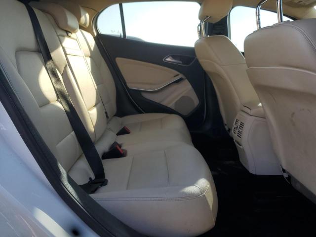 2018 MERCEDES-BENZ GLA 250 4M - WDCTG4GB6JJ373119