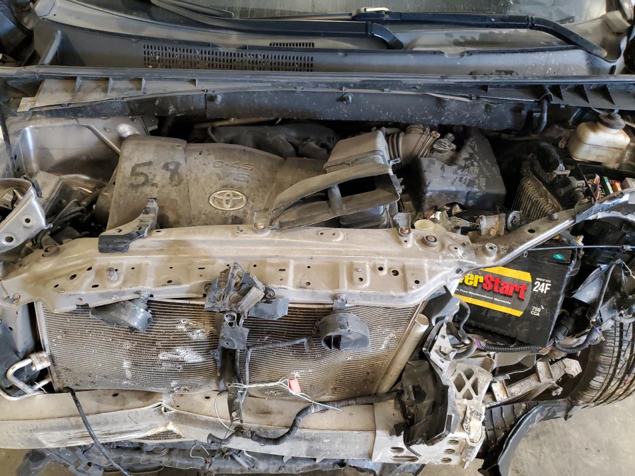 TOYOTA HIGHLANDER LE