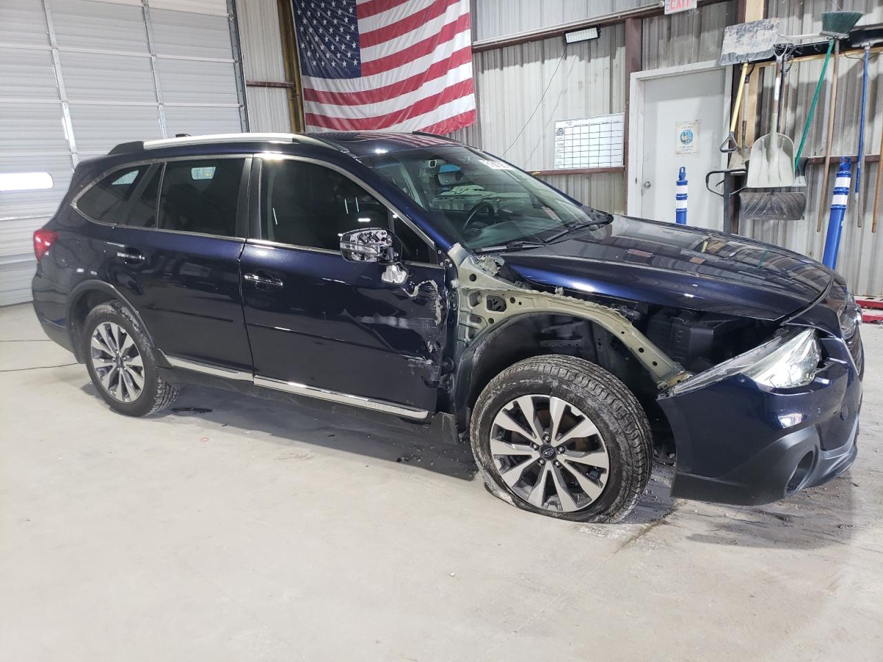 SUBARU OUTBACK TOURING