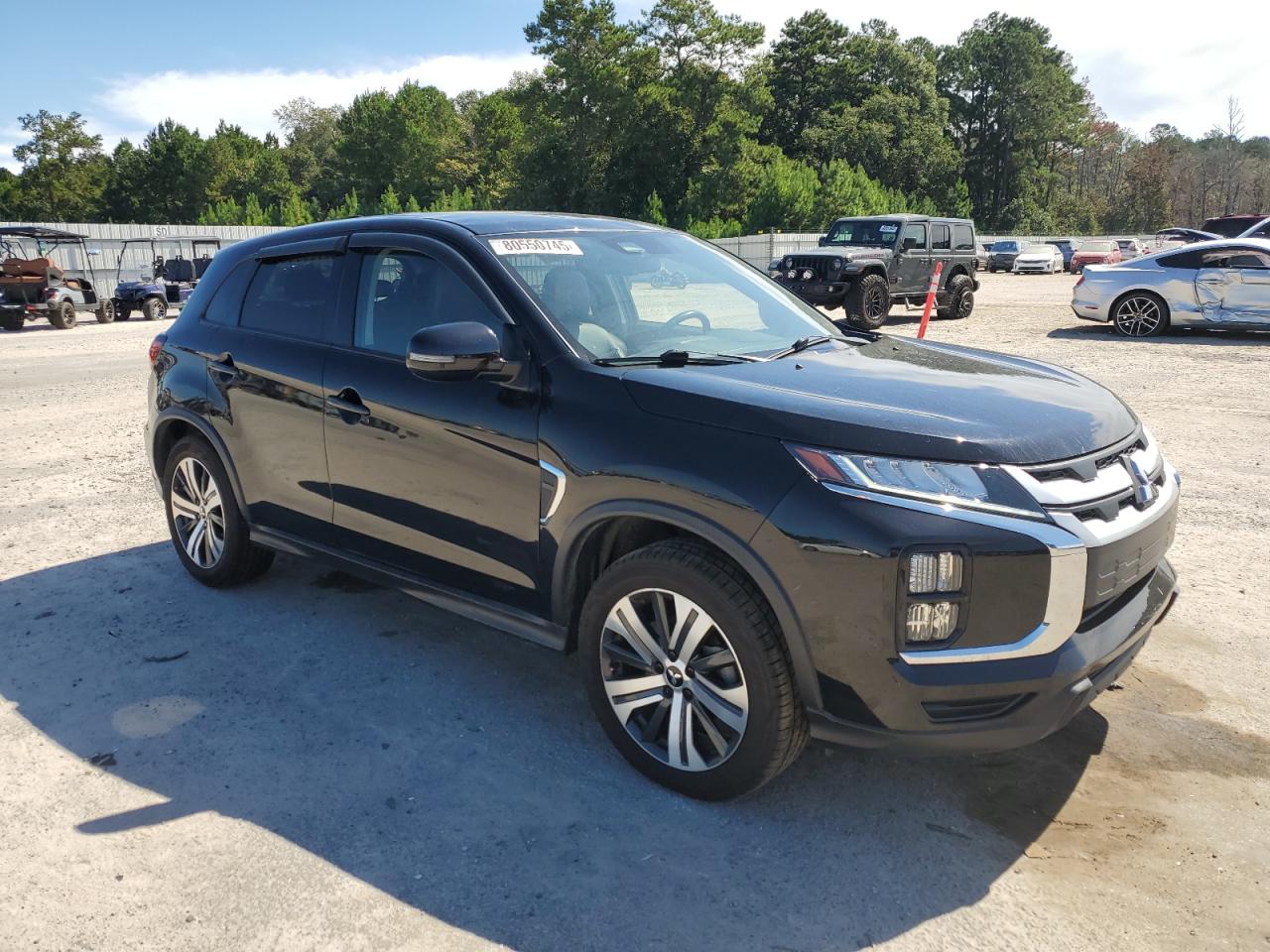 MITSUBISHI OUTLANDER SE