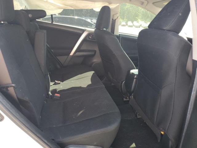 2018 TOYOTA RAV4 LE JTMZFREV9JJ724411