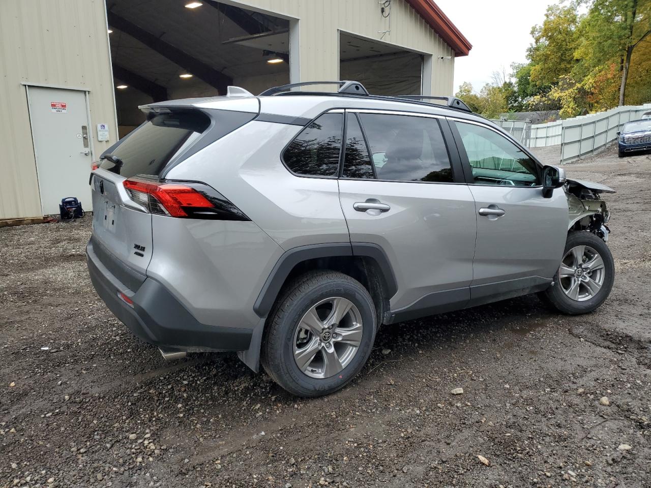 TOYOTA RAV4 XLE