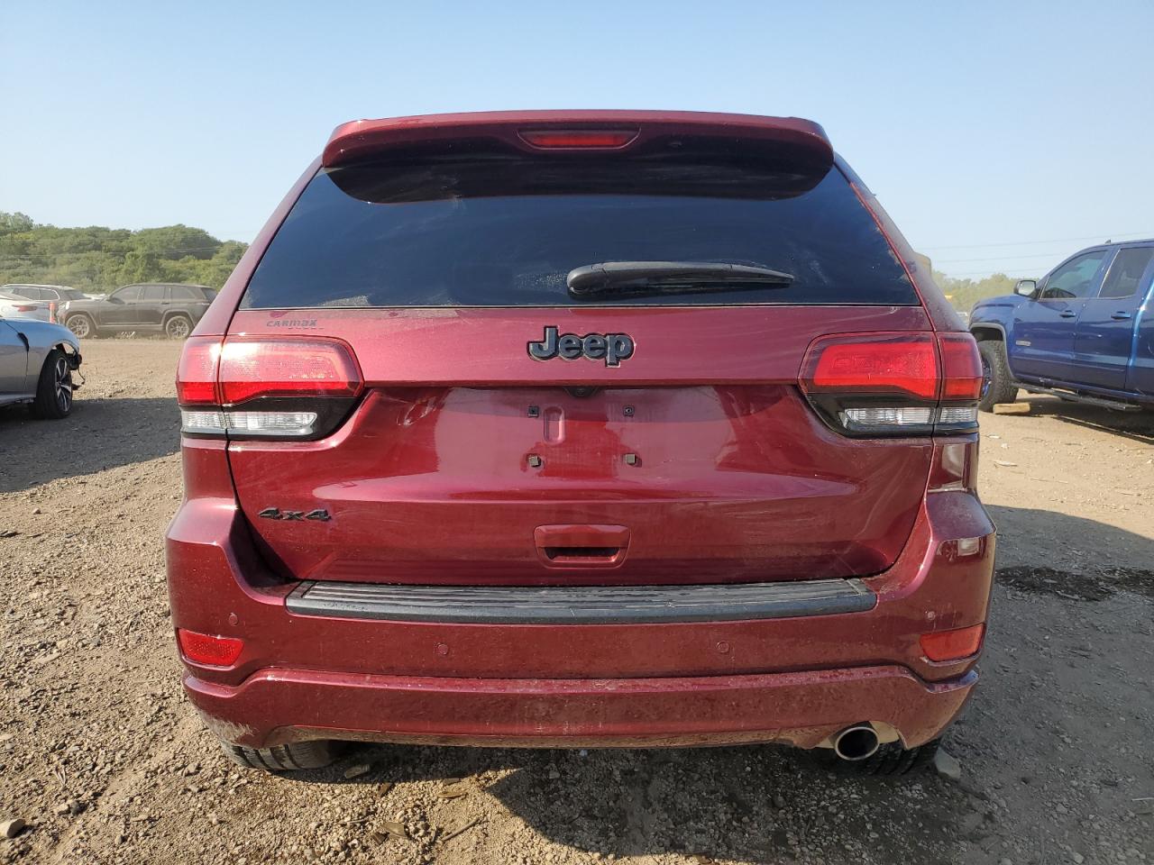 JEEP GRAND CHEROKEE LAREDO