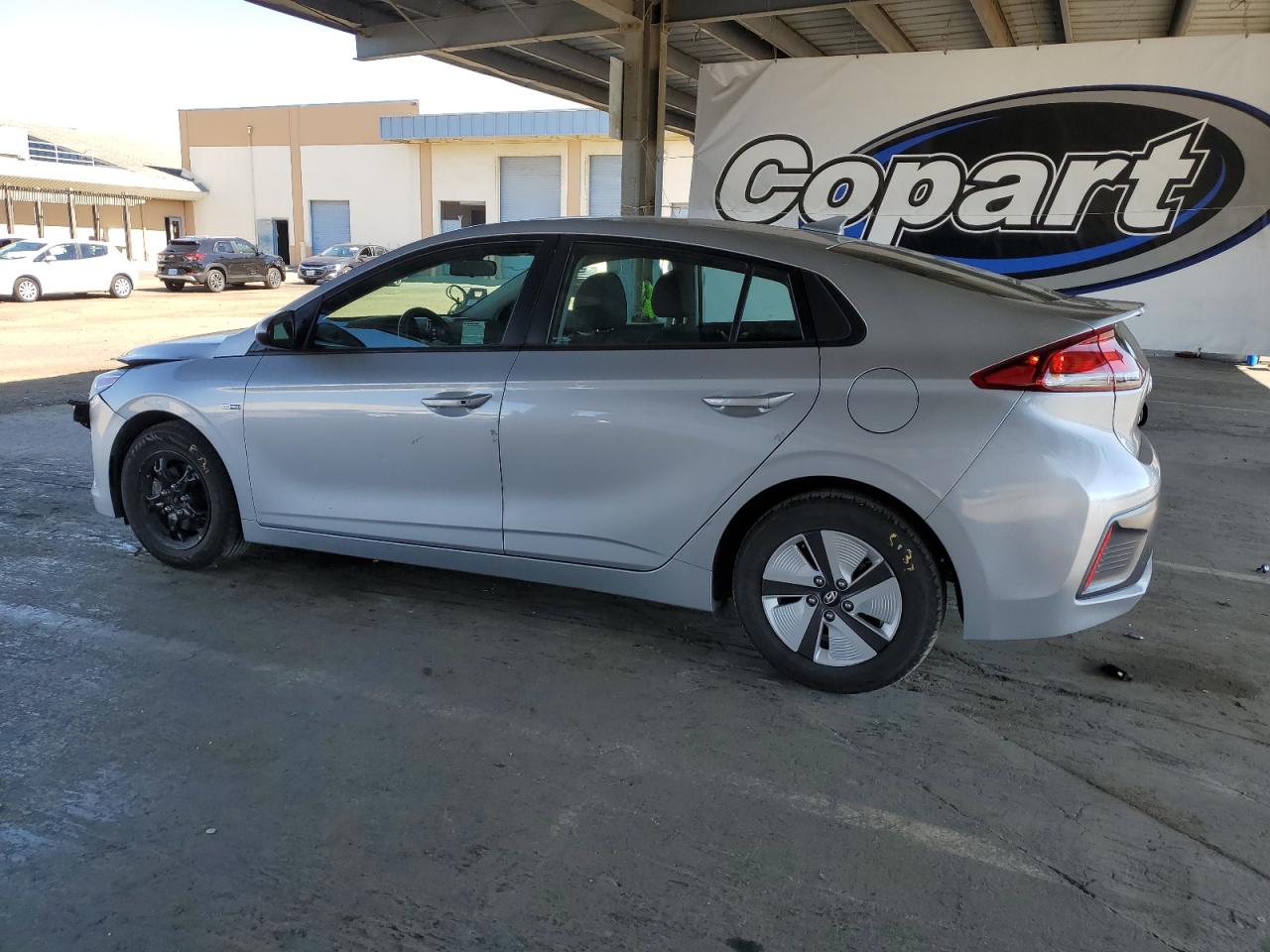 HYUNDAI IONIQ BLUE
