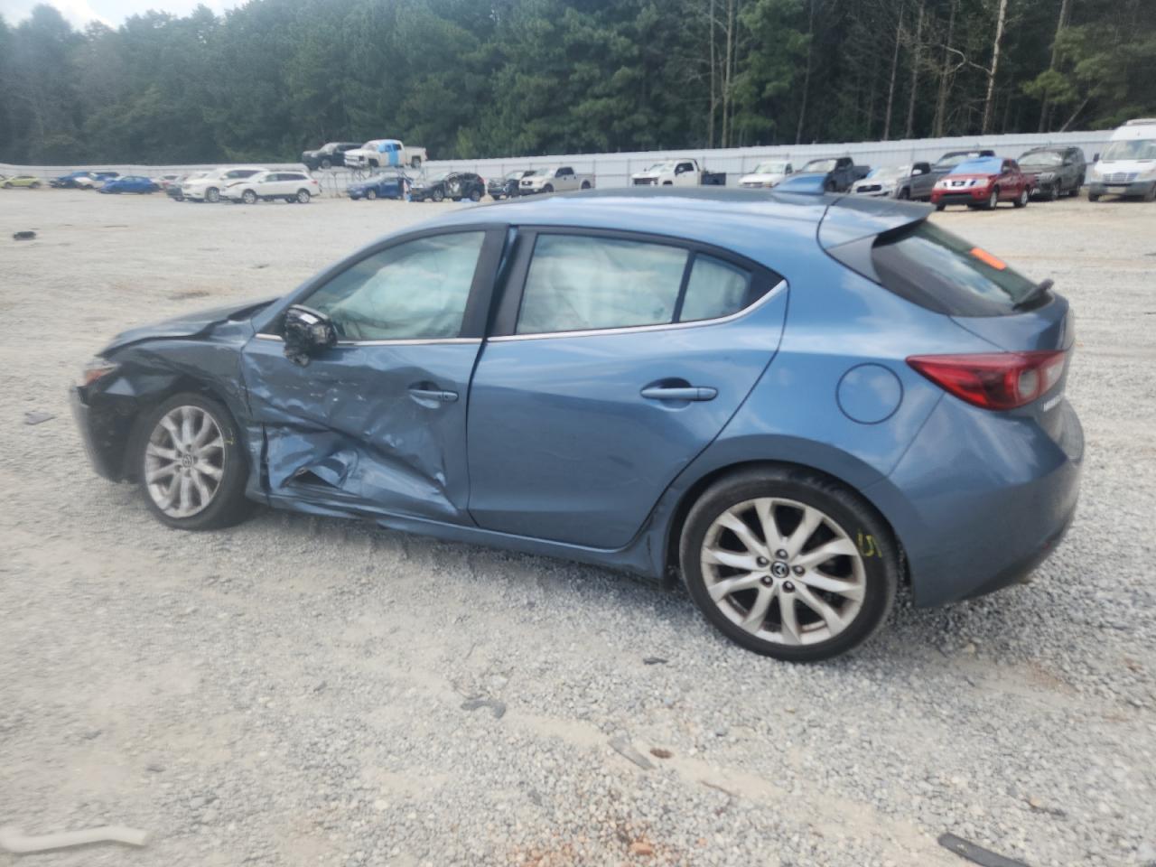 MAZDA 3 GRAND TOURING