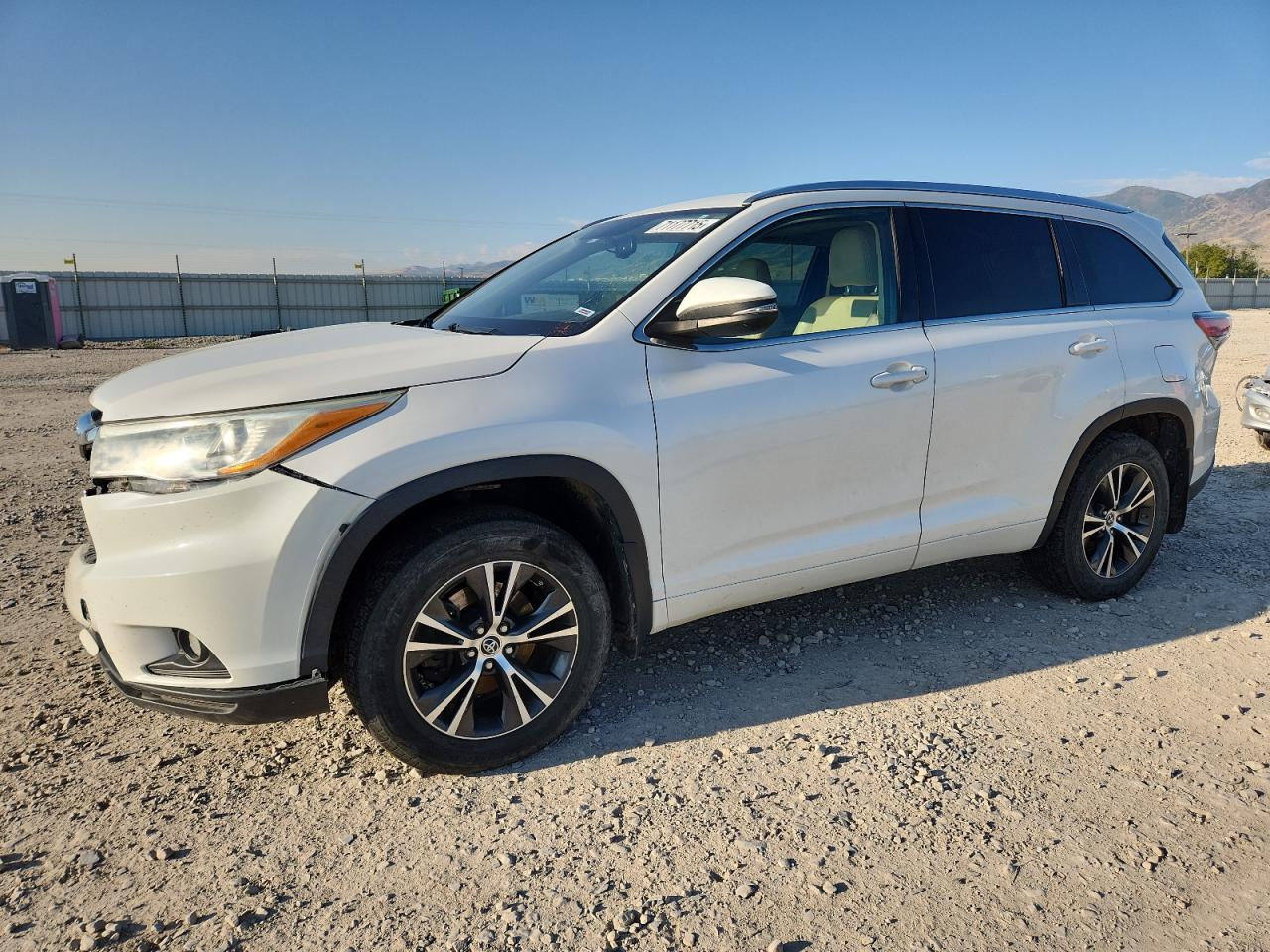 TOYOTA HIGHLANDER XLE