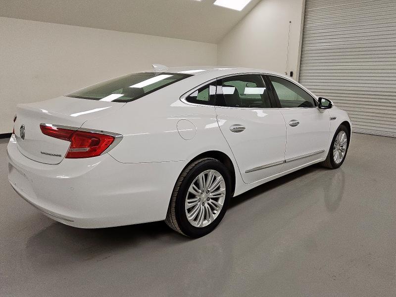 2018 BUICK LACROSSE E 1G4ZP5SZ8JU121991