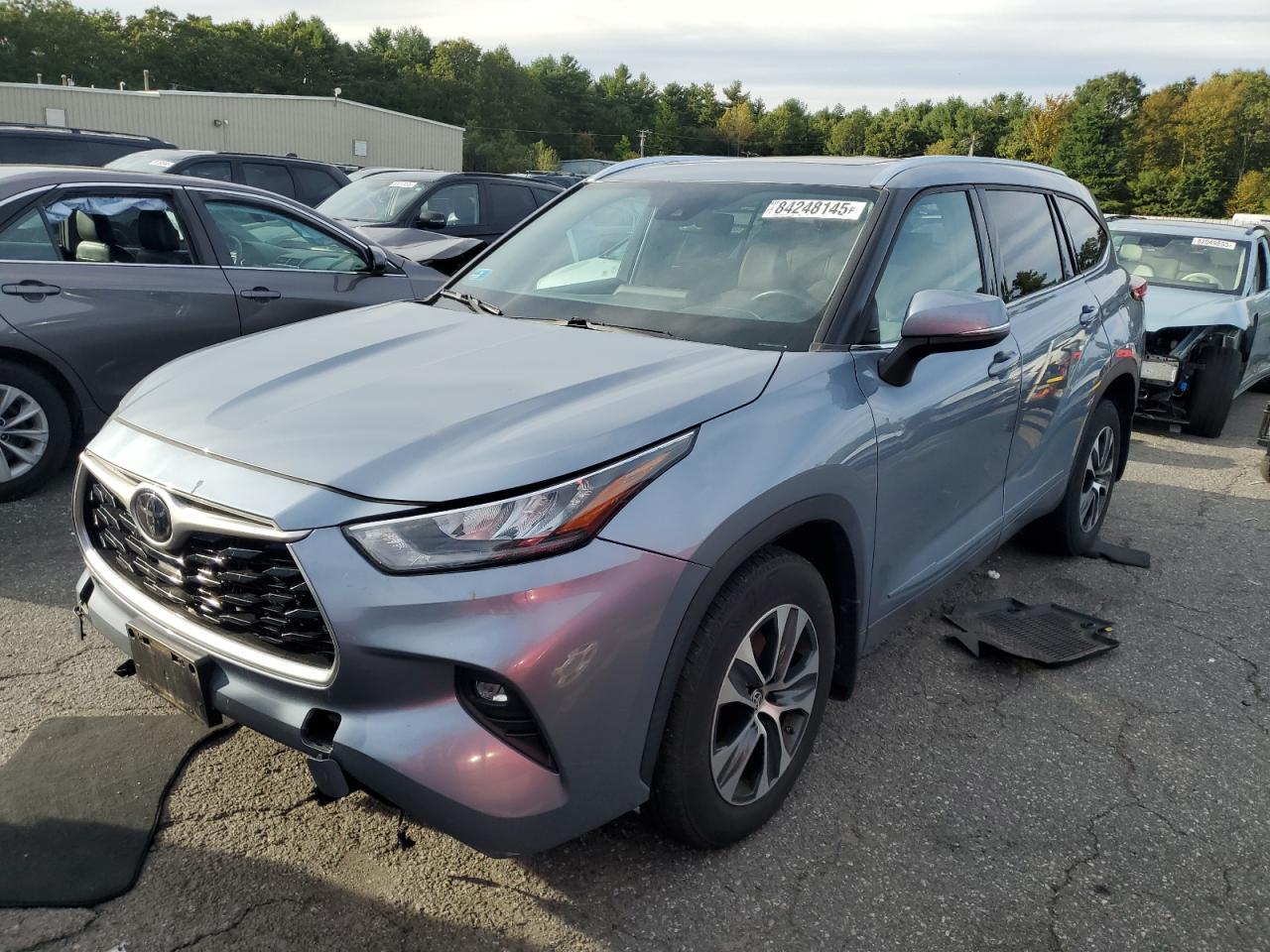 Lot #3268958228 2020 TOYOTA HIGHLANDER