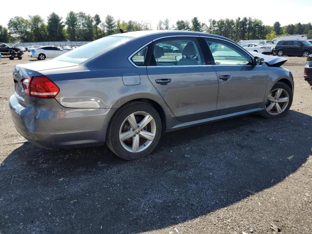 2015 VOLKSWAGEN PASSAT S 1VWAT7A33FC119789