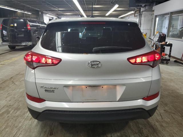 2017 HYUNDAI TUCSON SE KM8J23A44HU470162