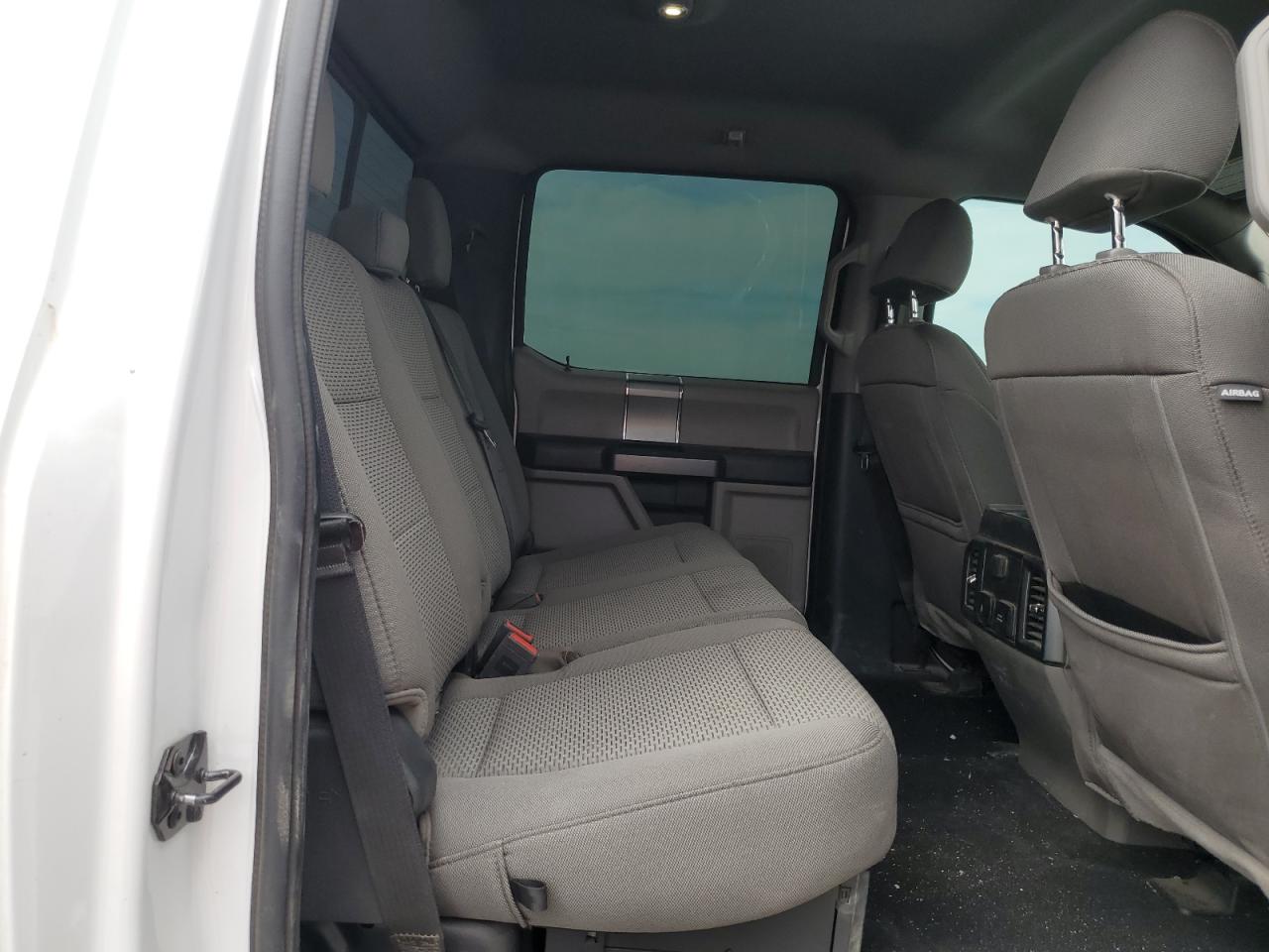 FORD F-250 SUPER DUTY