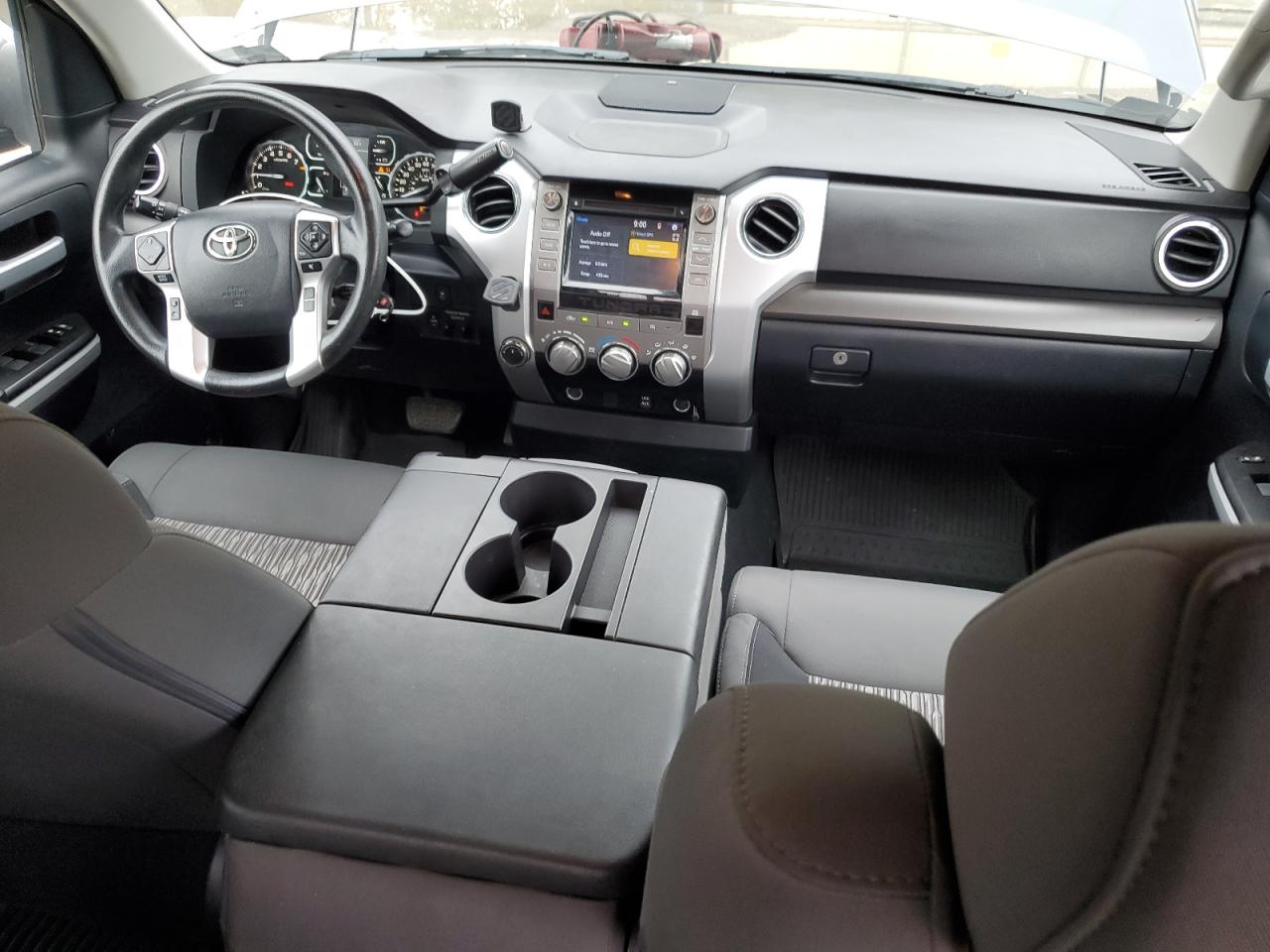 TOYOTA TUNDRA DOUBLE CAB SR
