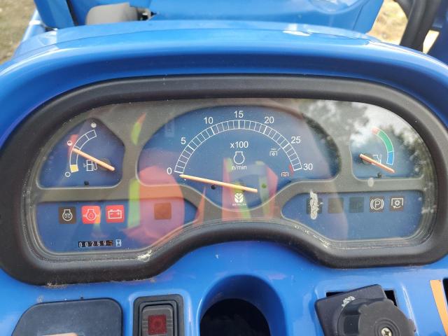 2004 NEWH TRACTOR #3253759013