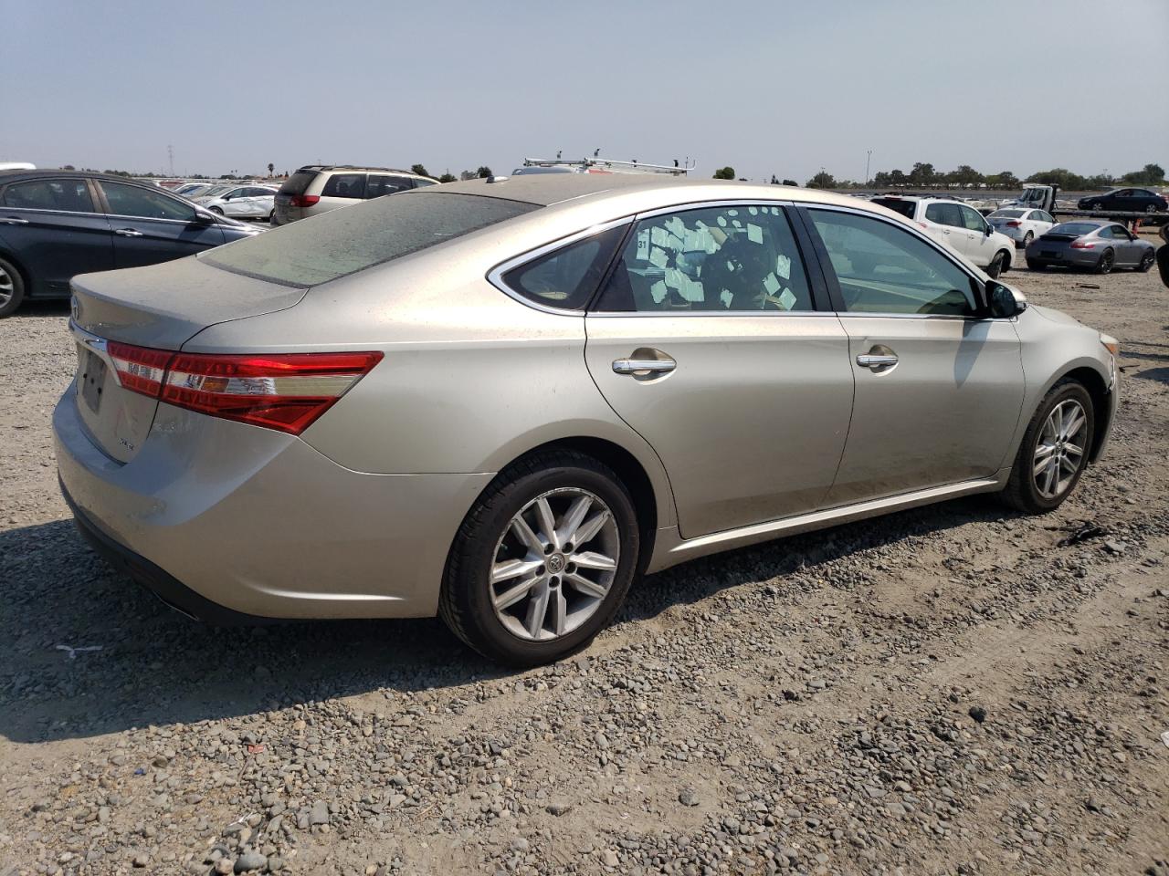 TOYOTA AVALON XLE