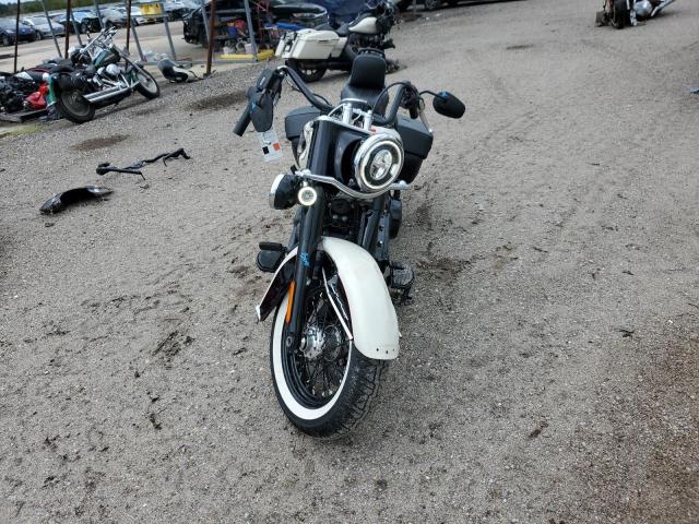 2018 HARLEY-DAVIDSON FLHCS HERI 1HD1YBK19JC013651