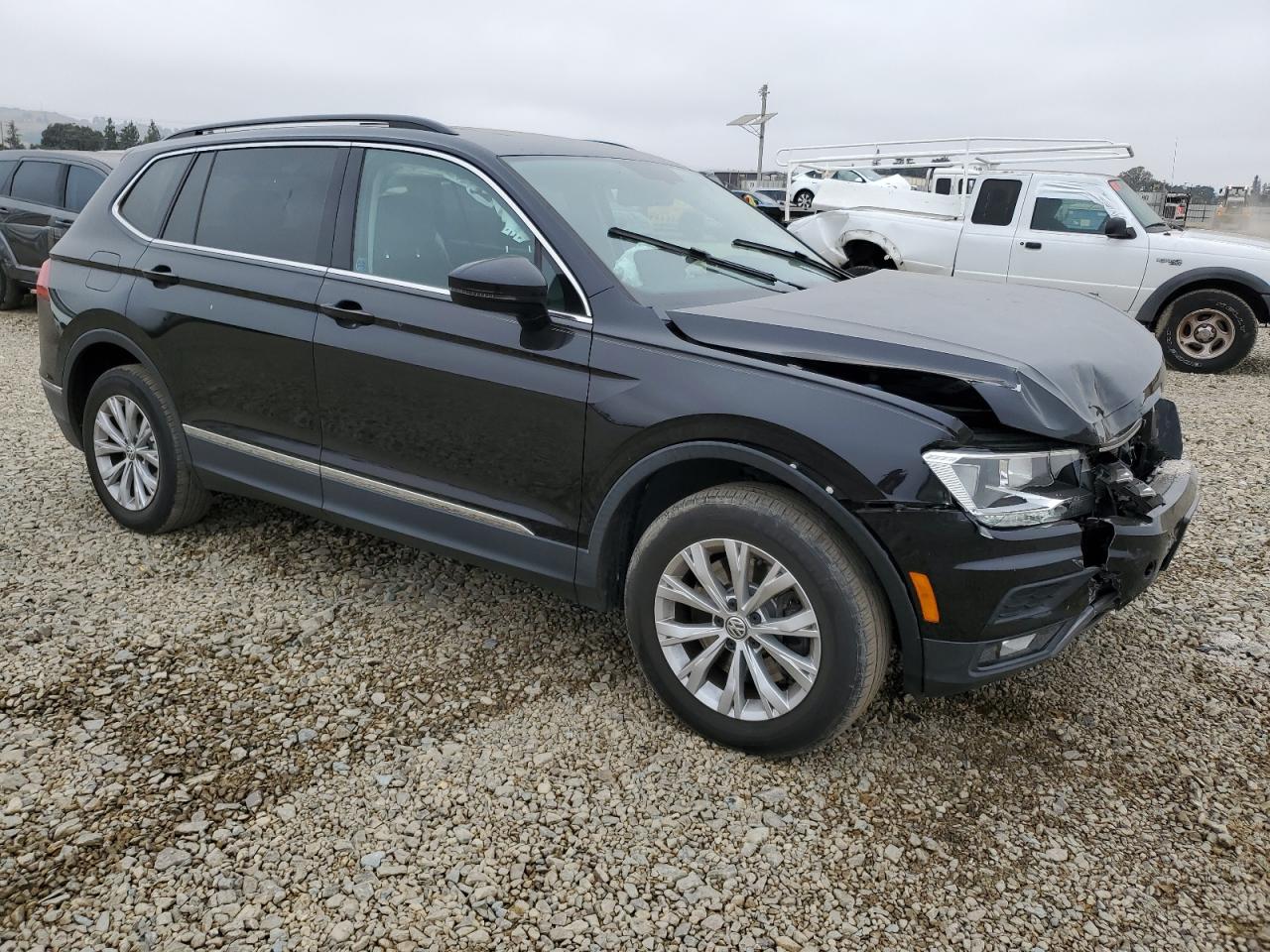 VOLKSWAGEN TIGUAN SE