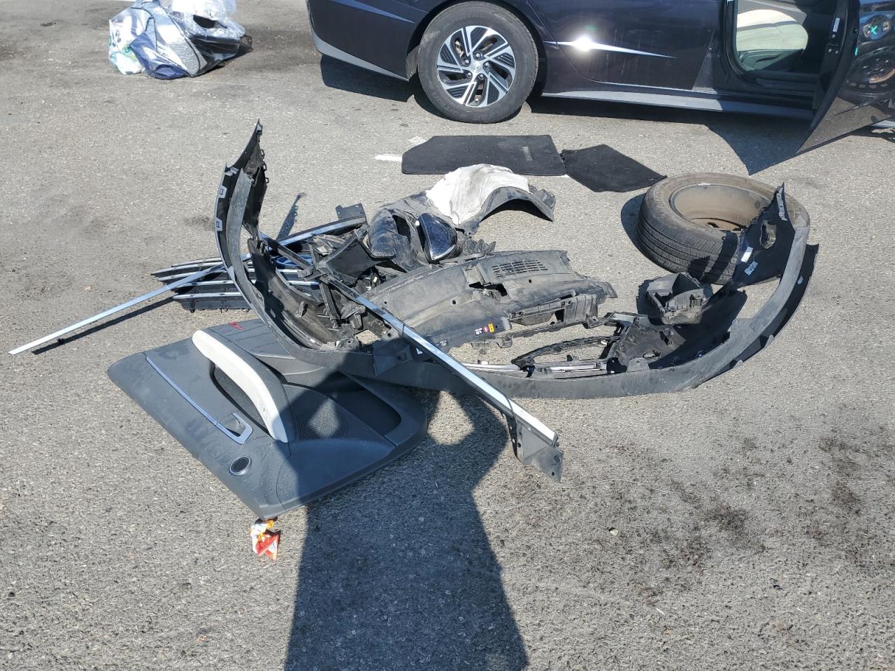 HYUNDAI SONATA HYBRID