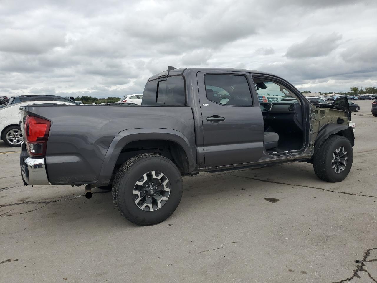 TOYOTA TACOMA DOUBLE CAB