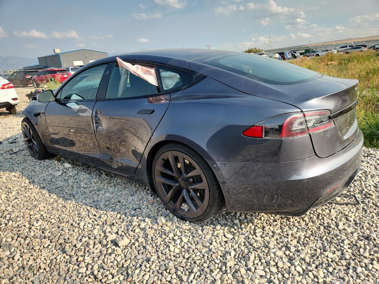 TESLA MODEL S