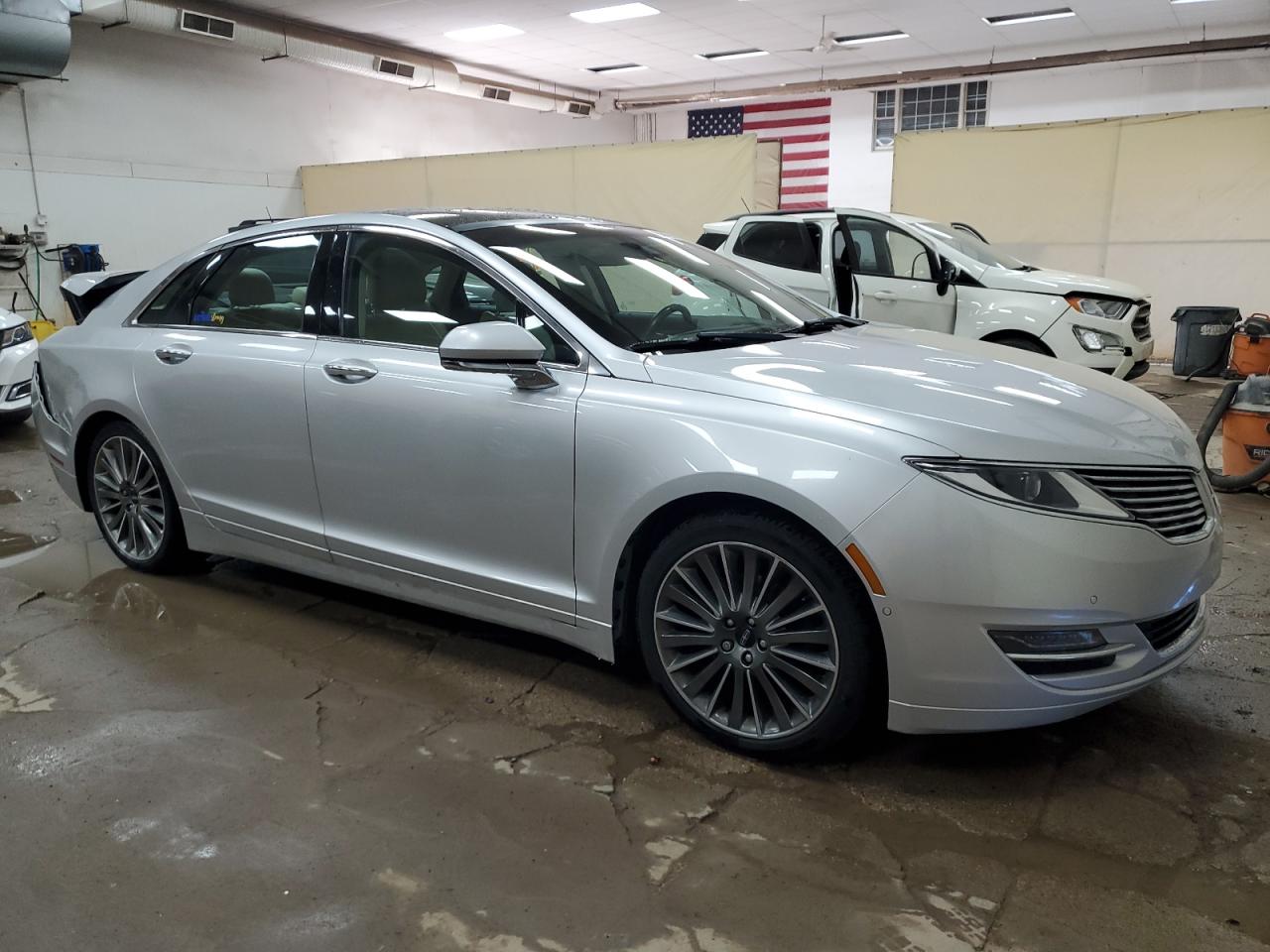 LINCOLN MKZ