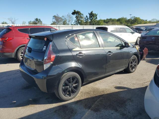 2016 TOYOTA PRIUS C JTDKDTB39G1122334