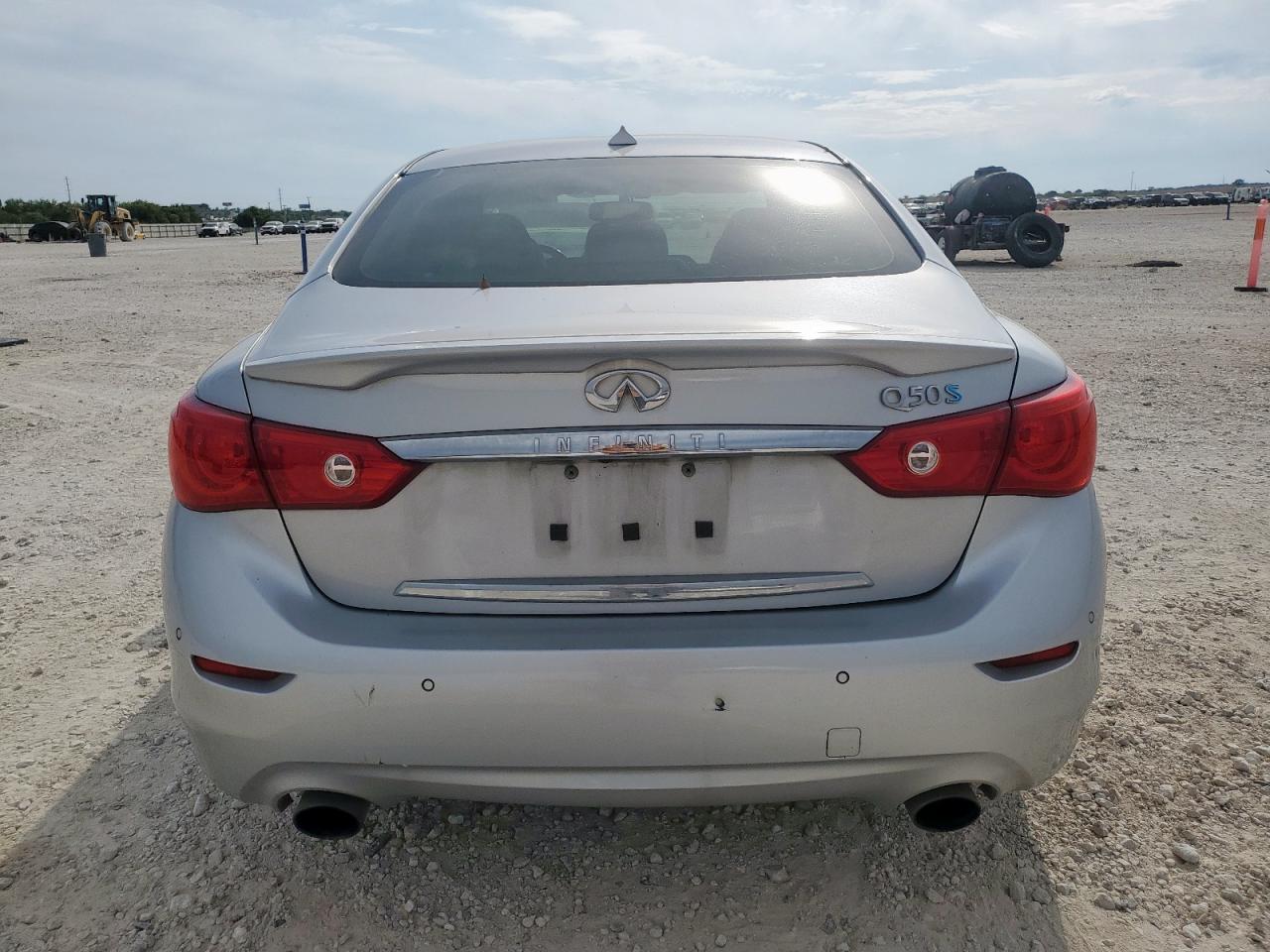 INFINITI Q50 HYBRID PREMIUM