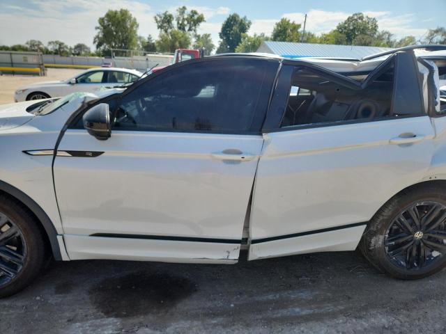 2022 VOLKSWAGEN TIGUAN SE 3VV8B7AX1NM092470