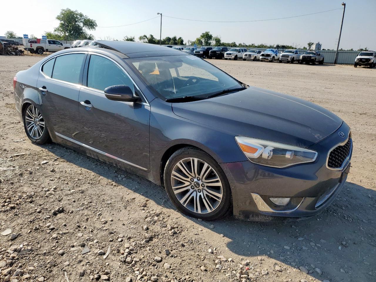 KIA CADENZA PREMIUM