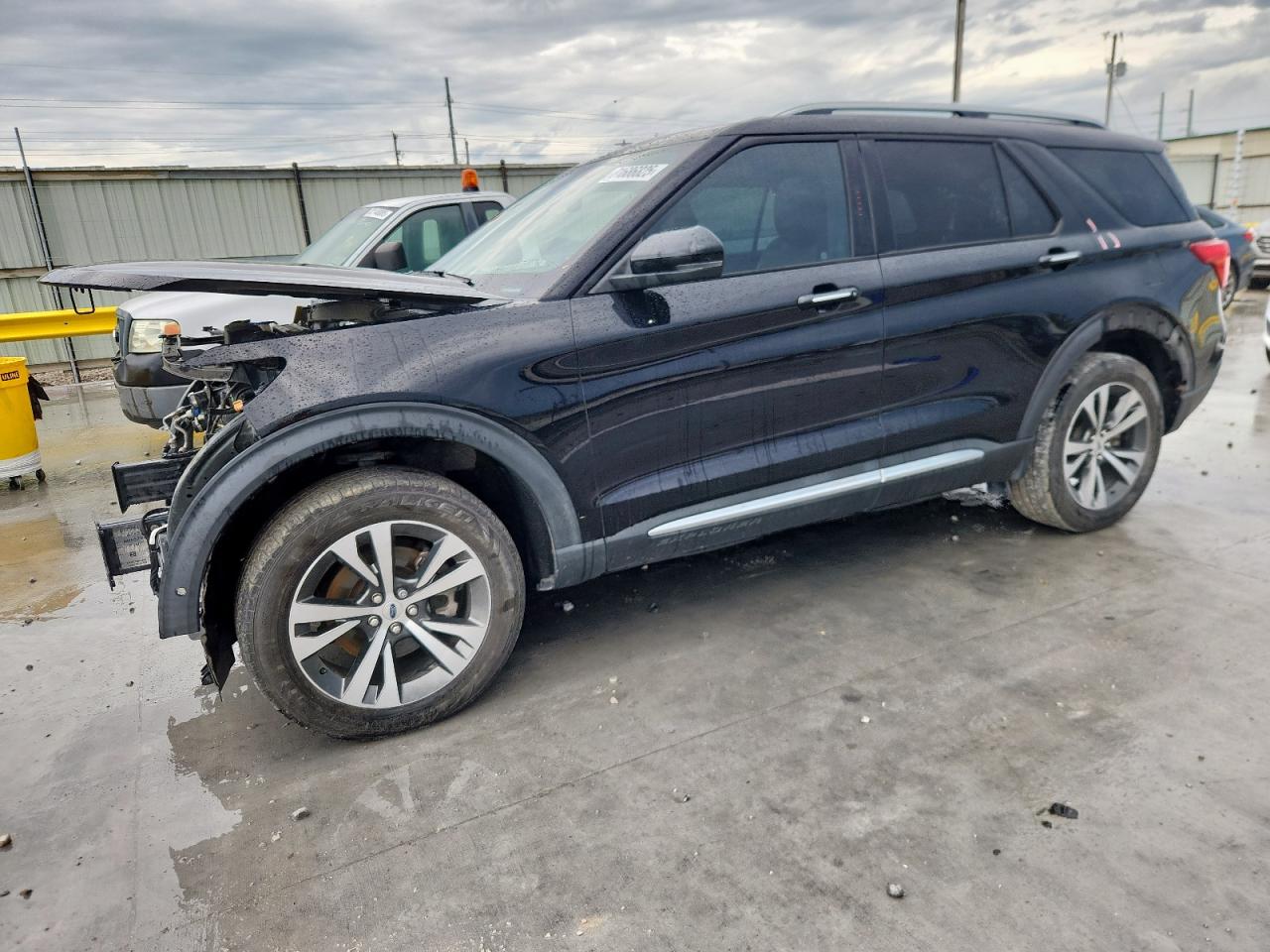FORD EXPLORER PLATINUM