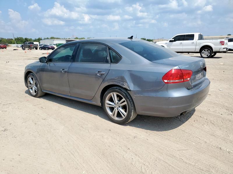 2015 VOLKSWAGEN PASSAT S 1VWAS7A35FC060909