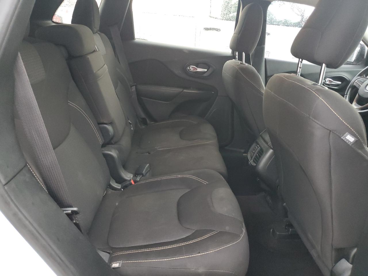 JEEP GRAND CHEROKEE LATITUDE