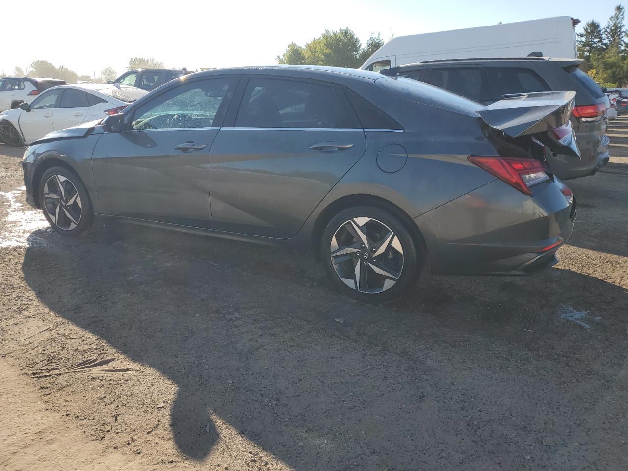 HYUNDAI ELANTRA LIMITED