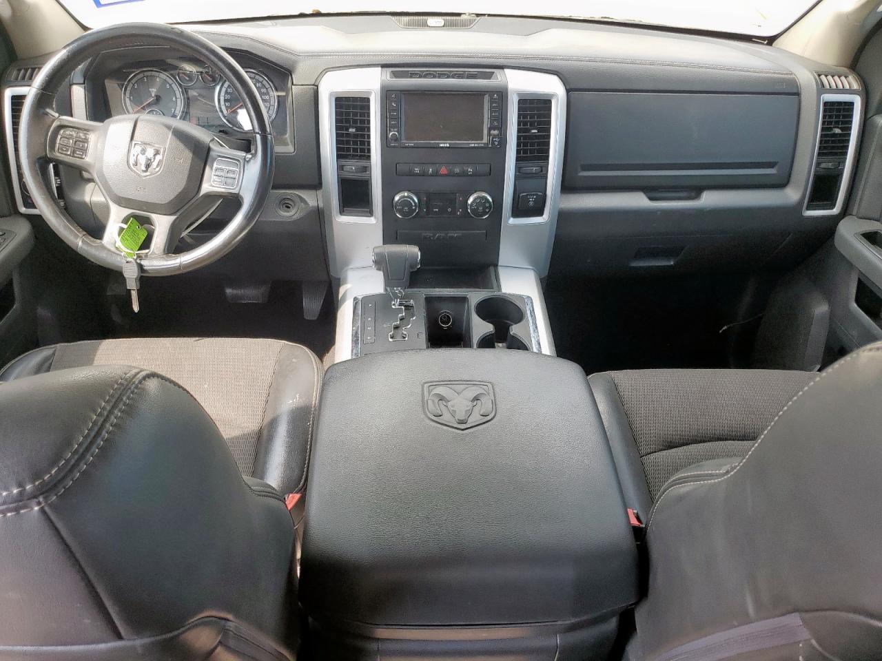 DODGE RAM 1500 SPORT