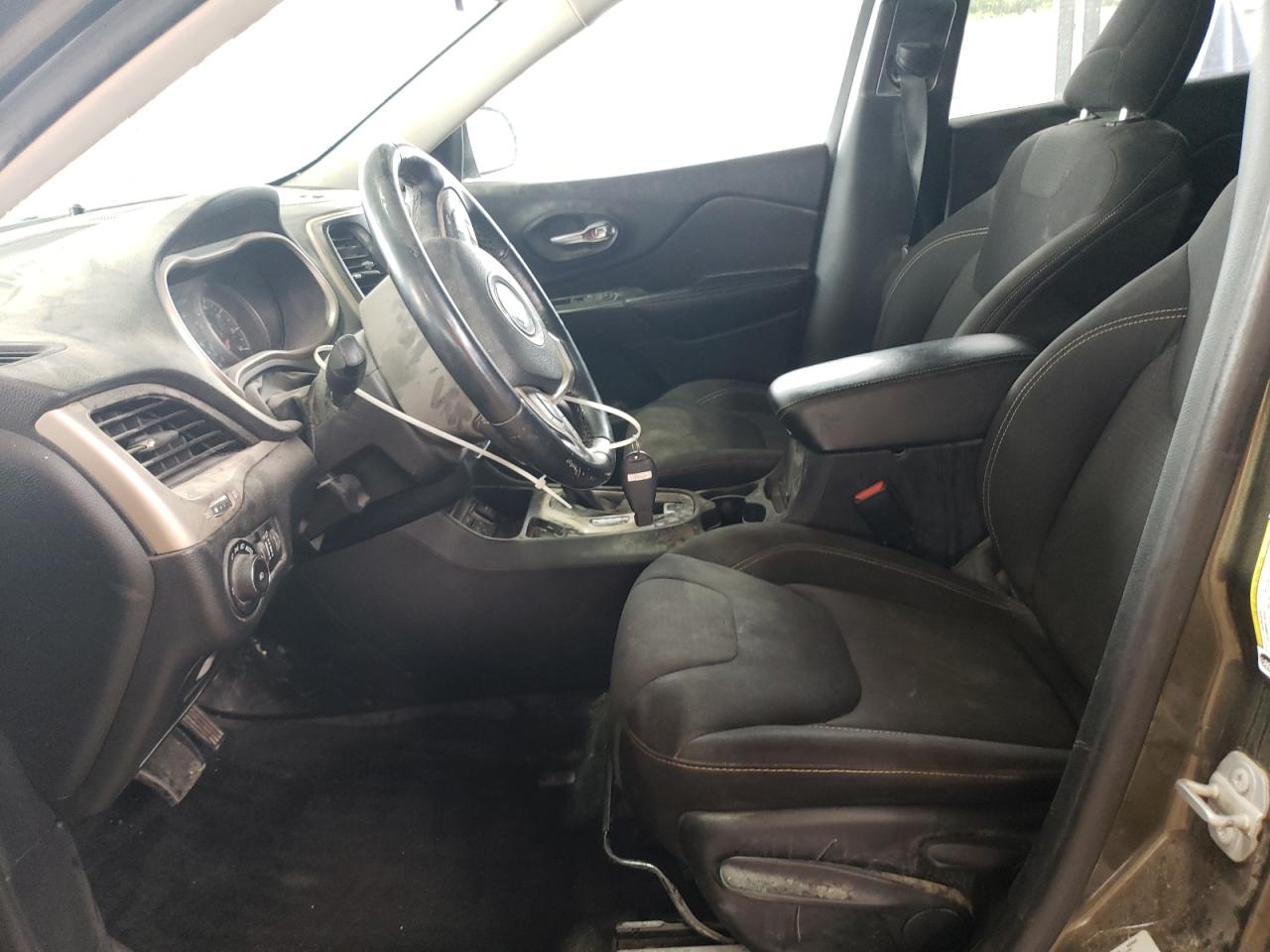 JEEP GRAND CHEROKEE LATITUDE