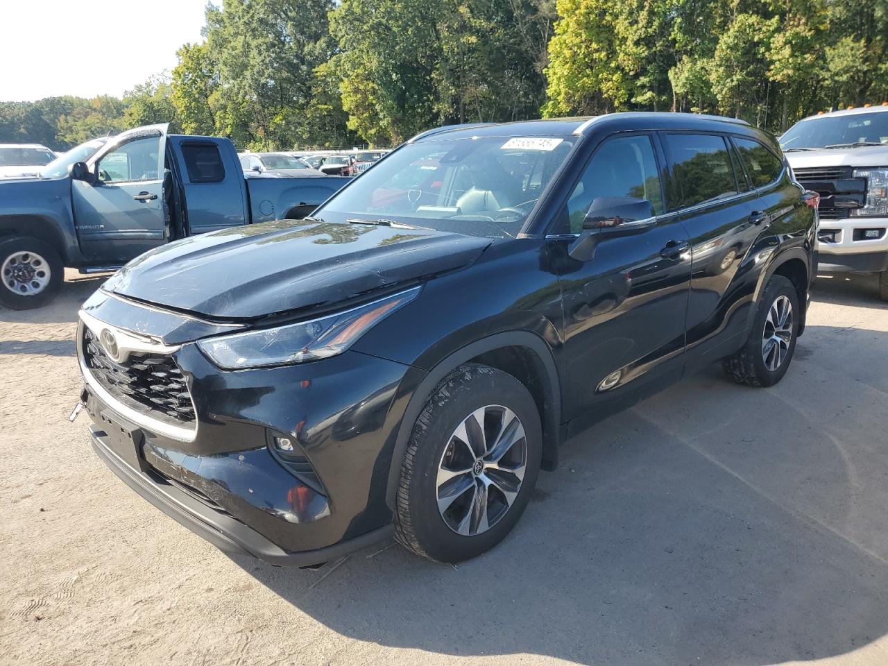 TOYOTA HIGHLANDER XLE