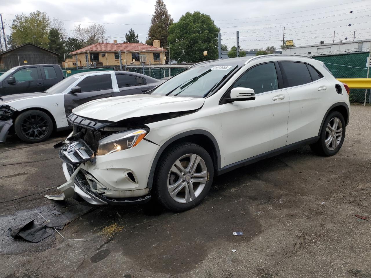 MERCEDES-BENZ GLA-CLASS 250 4MATIC