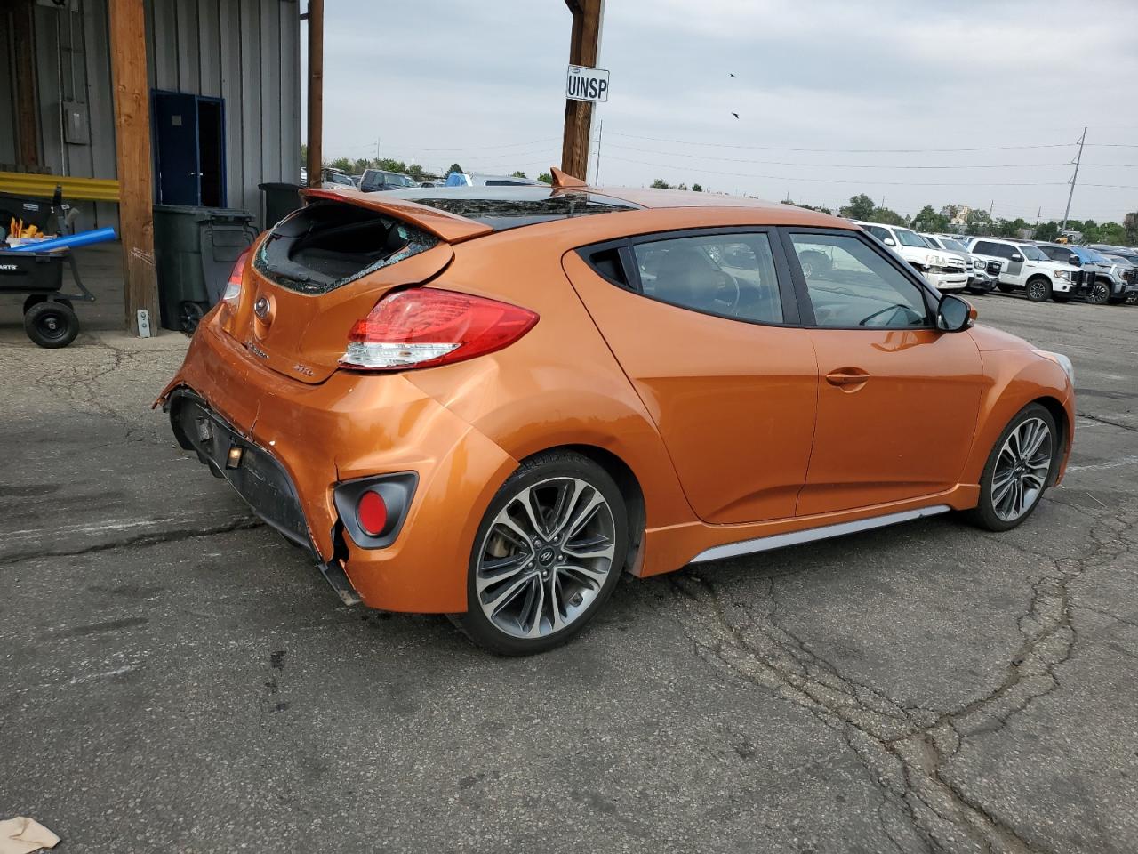 HYUNDAI VELOSTER TURBO