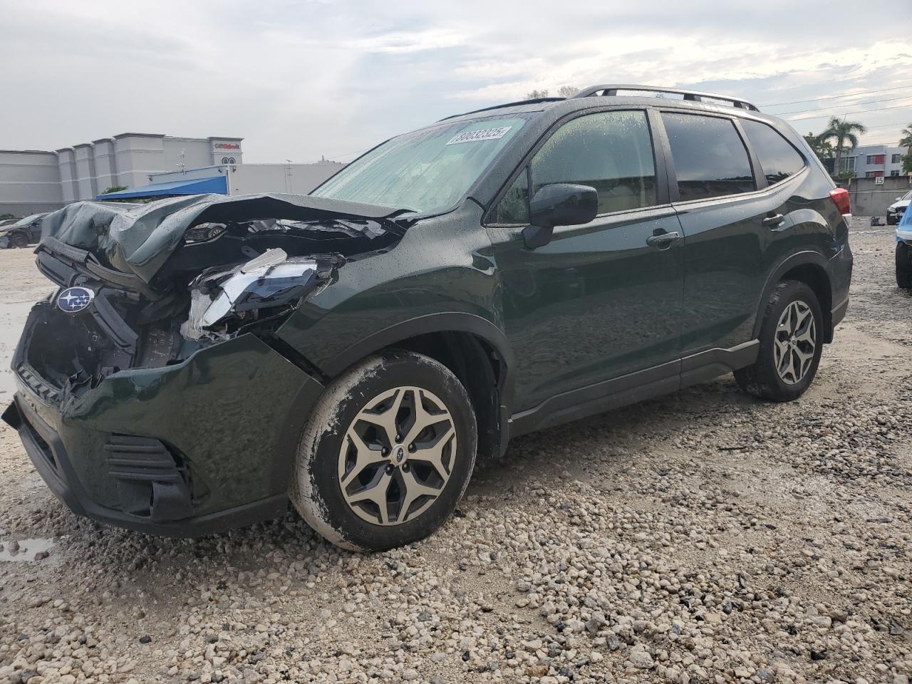 SUBARU FORESTER PREMIUM