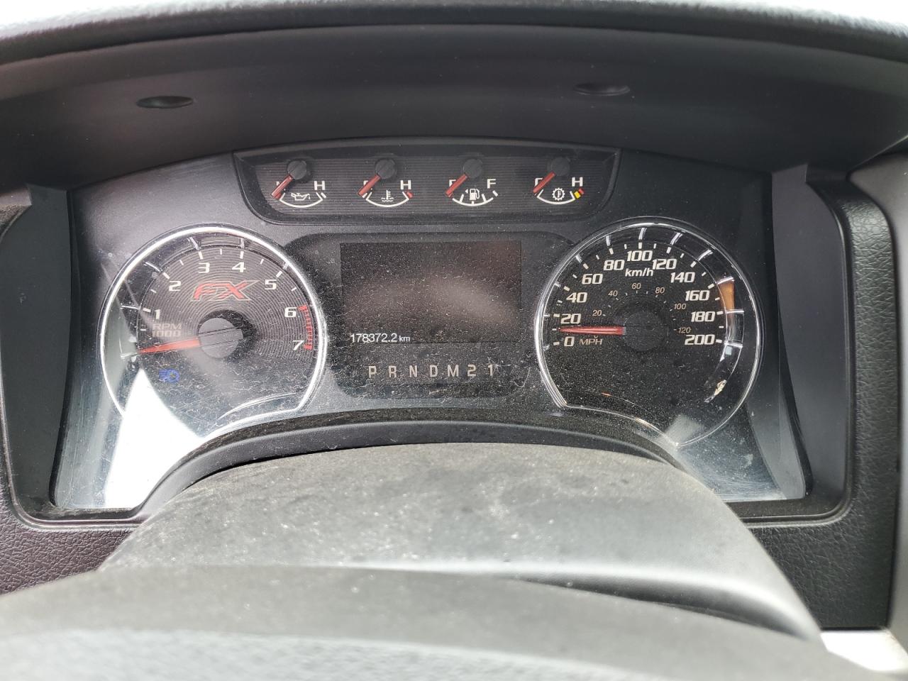 FORD F-150 SUPER CAB