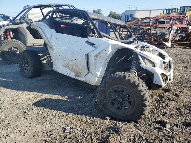 Global Auto Auctions: 2018 CAN-AM MAVERICK