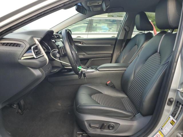 2018 TOYOTA CAMRY L 4T1B11HK2JU637558