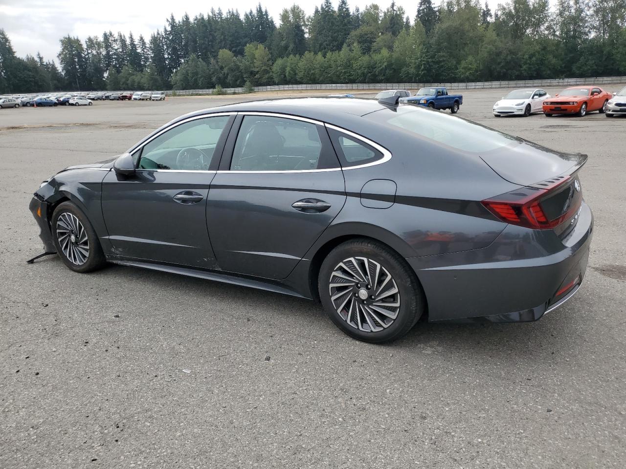 HYUNDAI SONATA HYBRID