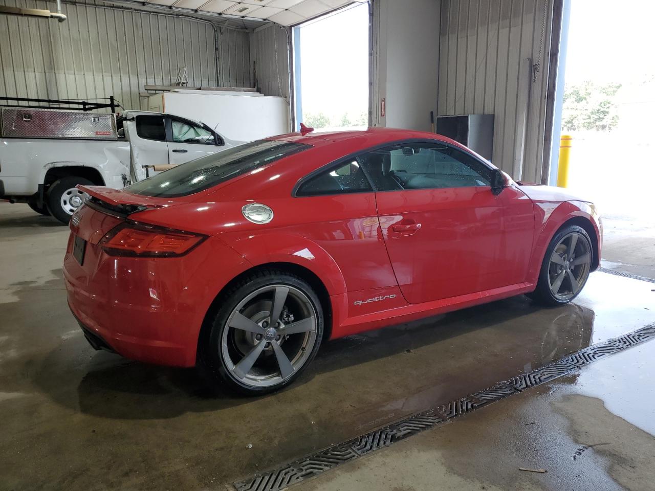 AUDI TT